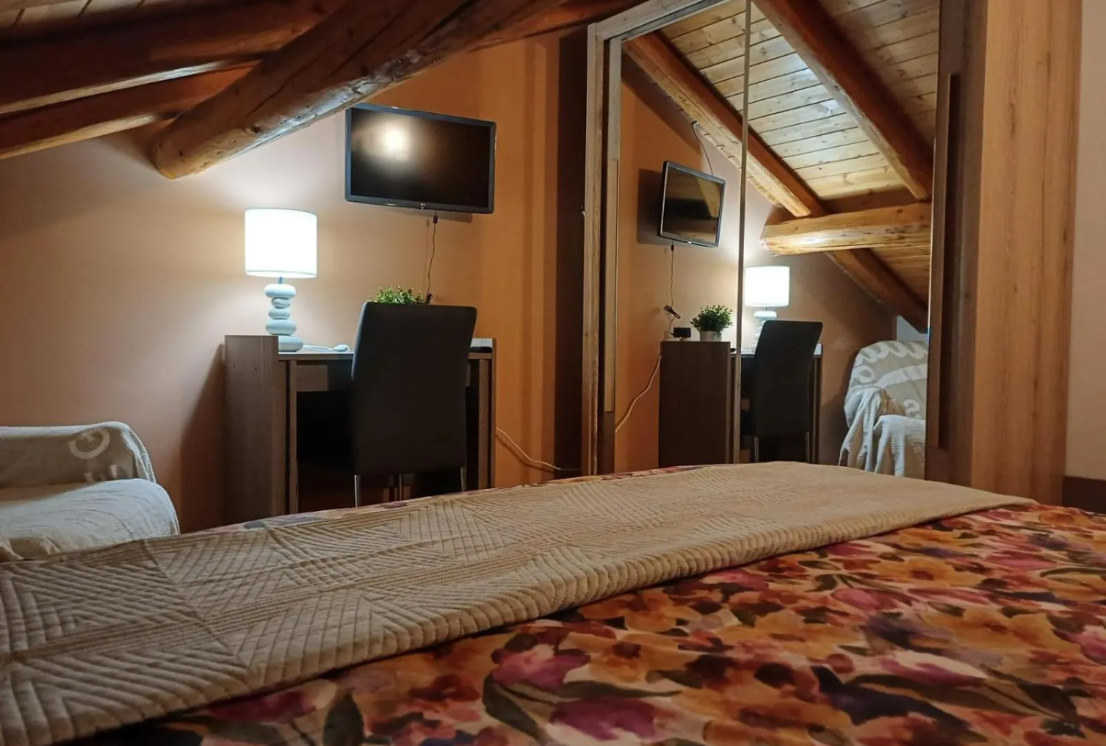 Appartamento Coco House, Mansarda Vista Mare Acireale 0*,